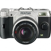 Pentax-Q7-124MP-Compact-System-Camera-with-02-Standard-Zoom-5-15mm-f28-45-Lens-Silver-0-0