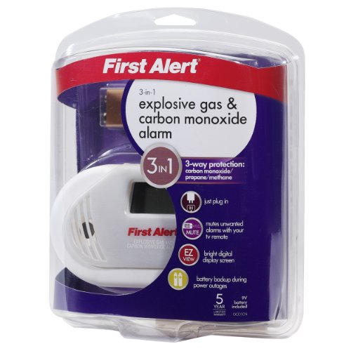 First-Alert-GCO1CN-Plug-In-Combination-Explosive-GasCarbon-Monoxide-Alarm-with-Battery-Backup-0-0