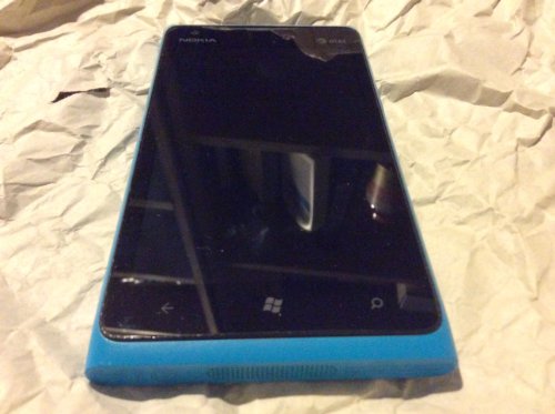 Nokia-Lumia-900-ATT-GSM-Unlocked-4G-LTE-Windows-75-Smartphone-Cyan-Blue-0