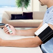 QardioArm-Wireless-Blood-Pressure-Monitor-Apple-iOS-and-Android-0-6