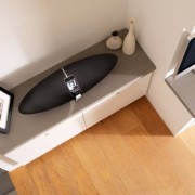 Bowers-Wilkins-Zeppelin-Air-Wireless-AirPlay-Speaker-Dock-ZEPAIR-0-1