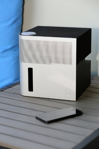 Definitive-Technology-Cube-Wireless-Bluetooth-Speaker-BlackSilver-0-1